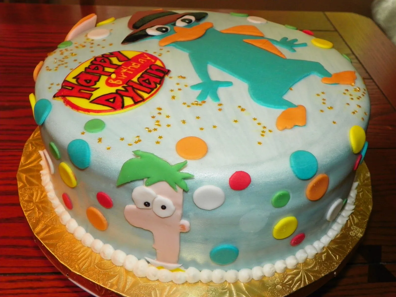 Plumeria Cake Studio: Phineas and Ferb Birthday Cake