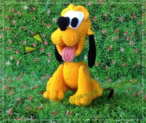 Pluto Dog 8inches PDF amigurumi crochet pattern por Chonticha