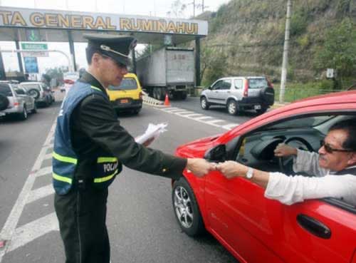 EL POLICIA - III DIRTEPOL - La Libertad: DIVISION DE LA POLICIA DE ...