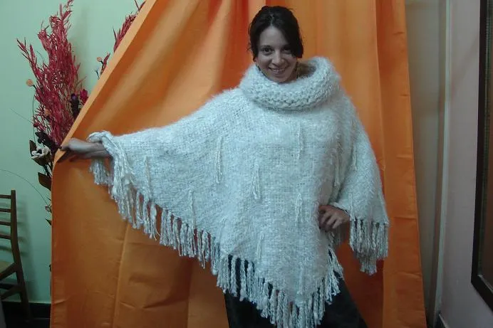 Ponchos de lana - Imagui