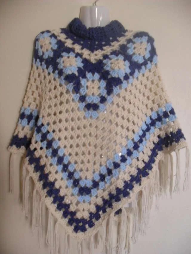 Ponchos tejidos en crochet - Imagui