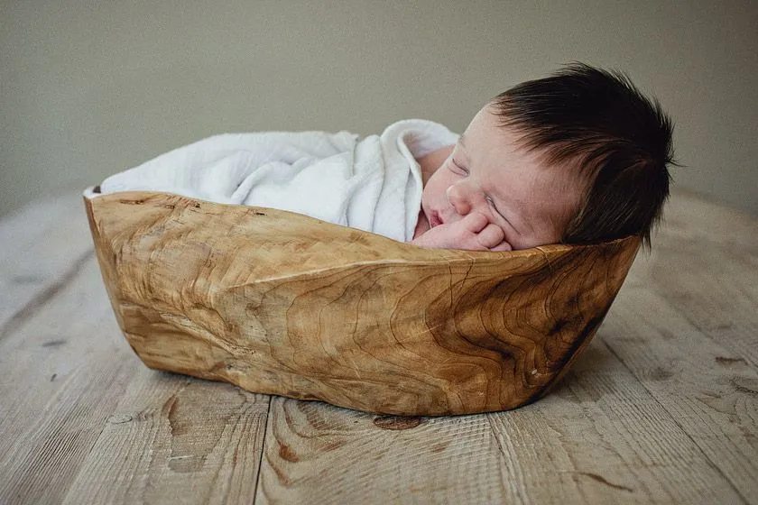 Poses y consejos para fotografiar bebés recién nacidos