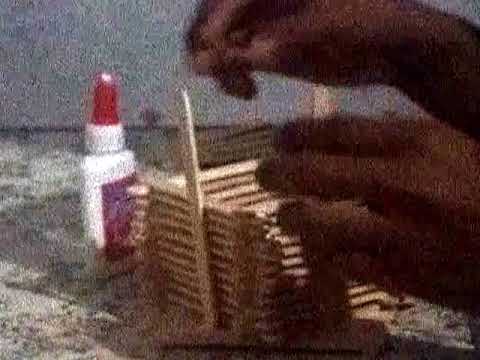 Poso hecho con palos de helado - YouTube