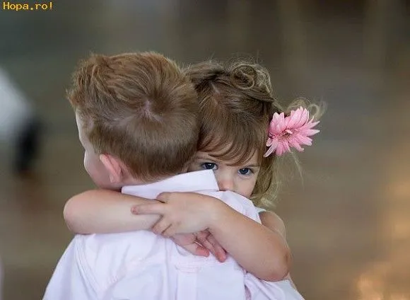 Postales de niños enamorados - Imagui