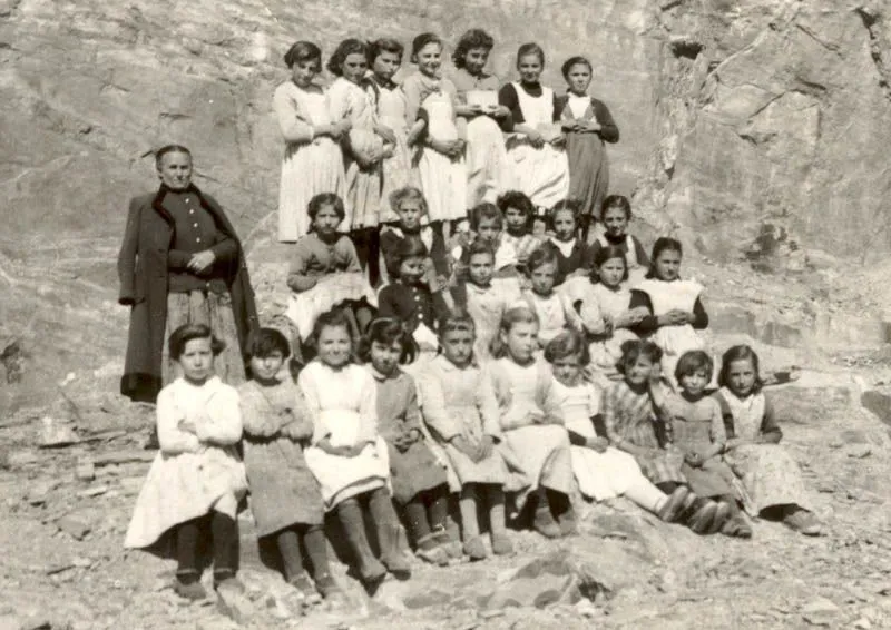 Priaranza de la Valduerna - Foto de la escuela de niñas de 1958