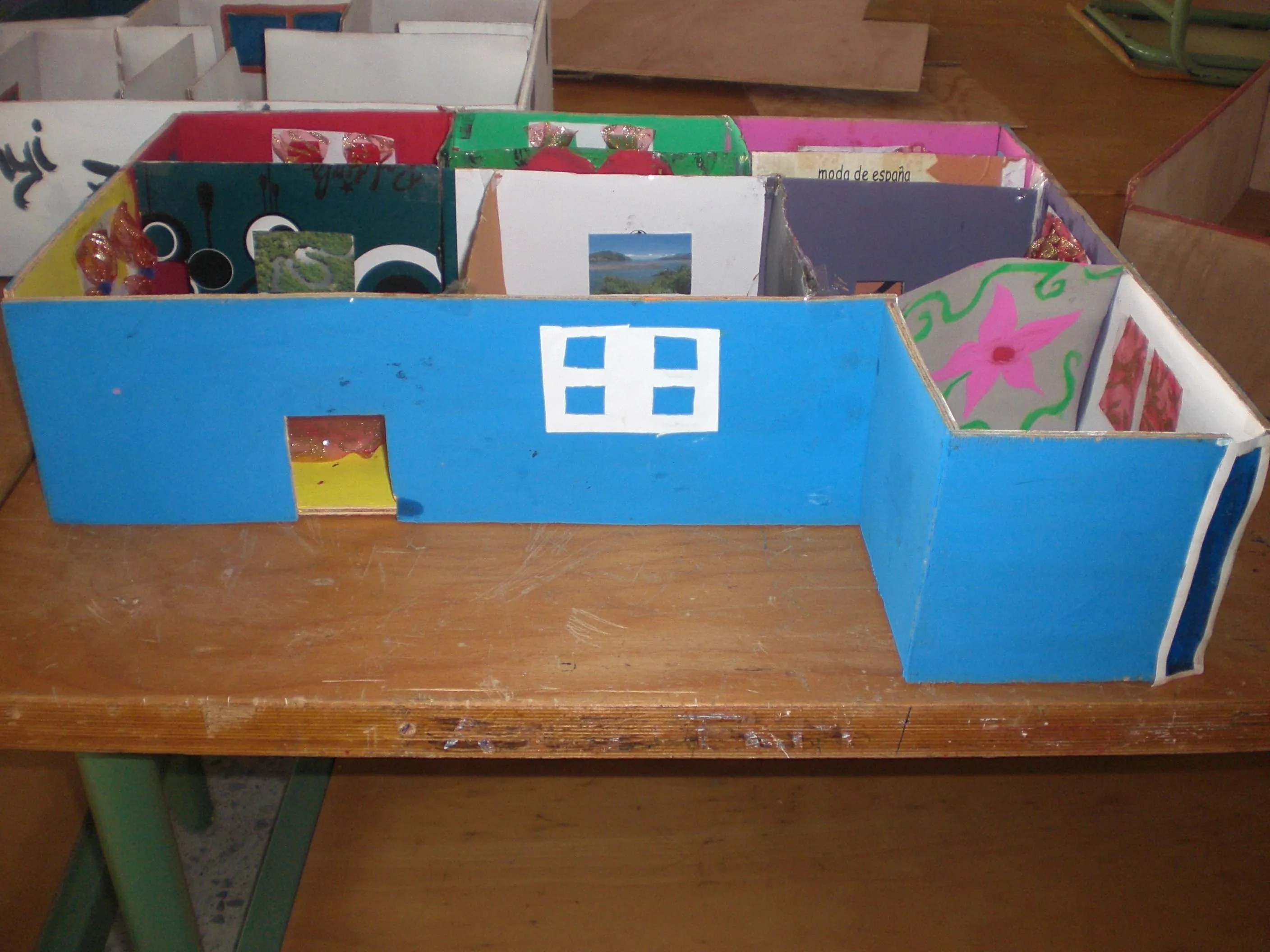 PROYECTO MAQUETA DE UNA CASA 2ºESO | TECNOLOGIA2010/