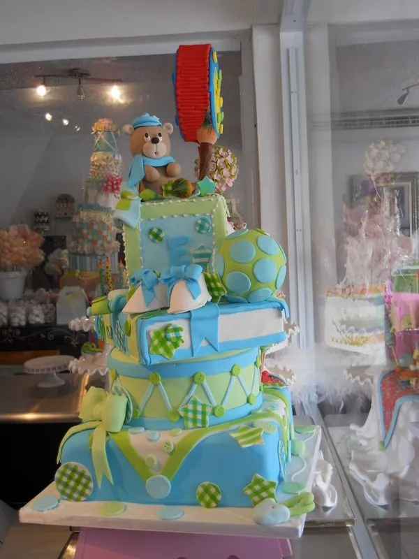 prsugardots : Bizcocho de baby shower http://twitpic.com/3r9807 ...