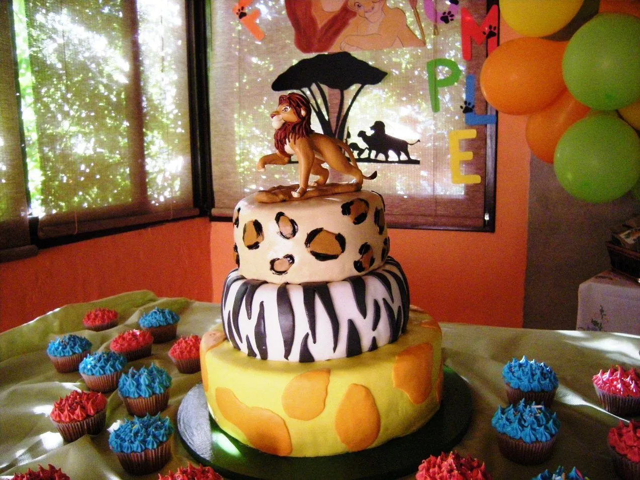 Puerto Cangrejo: Torta de cumpleaños Rey León / Lion King birthday ...