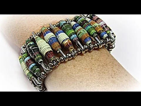 Pulsera hecha con revistas. Magazine bracelet. - YouTube