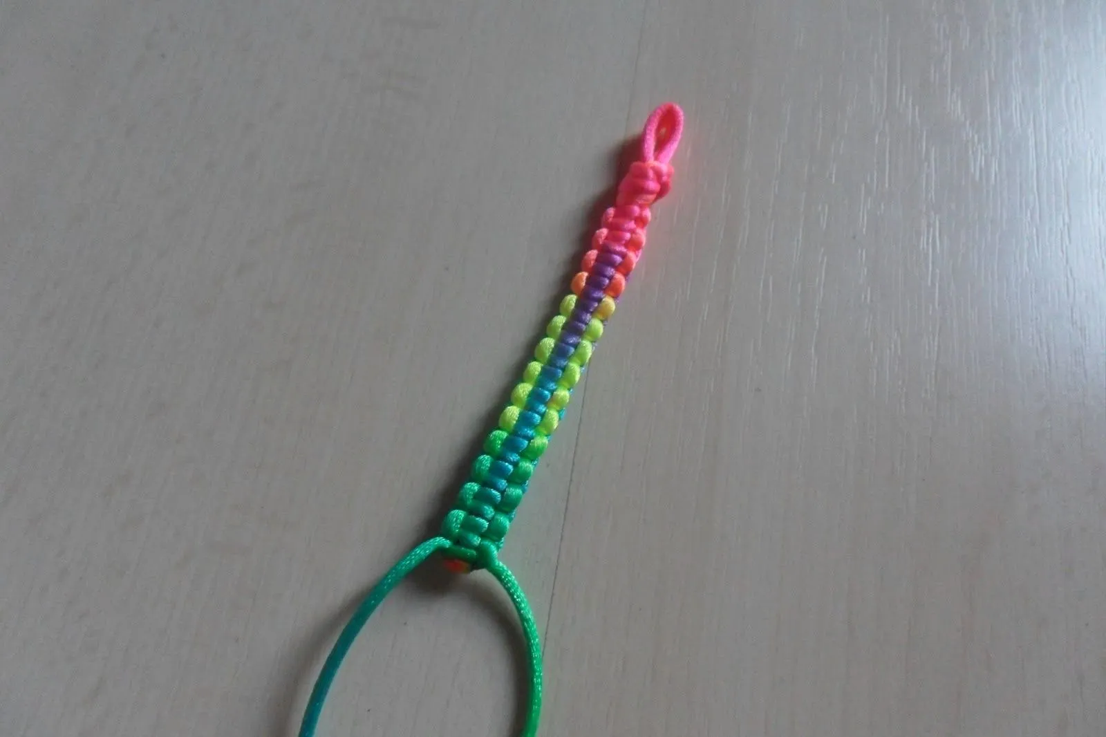 Pulseras en Macramé