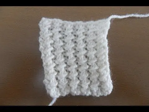 diferentes puntadas en DOS agujas PlayList