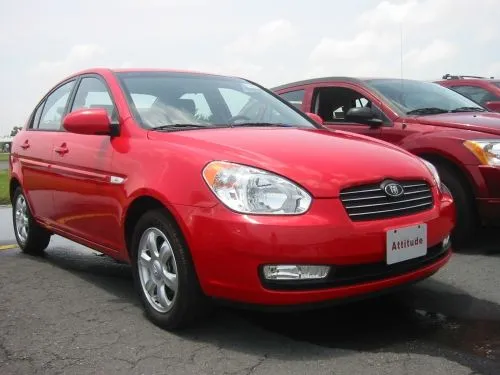 Quejas contra Dodge Attitude por falta de refacciones a tiempo ...