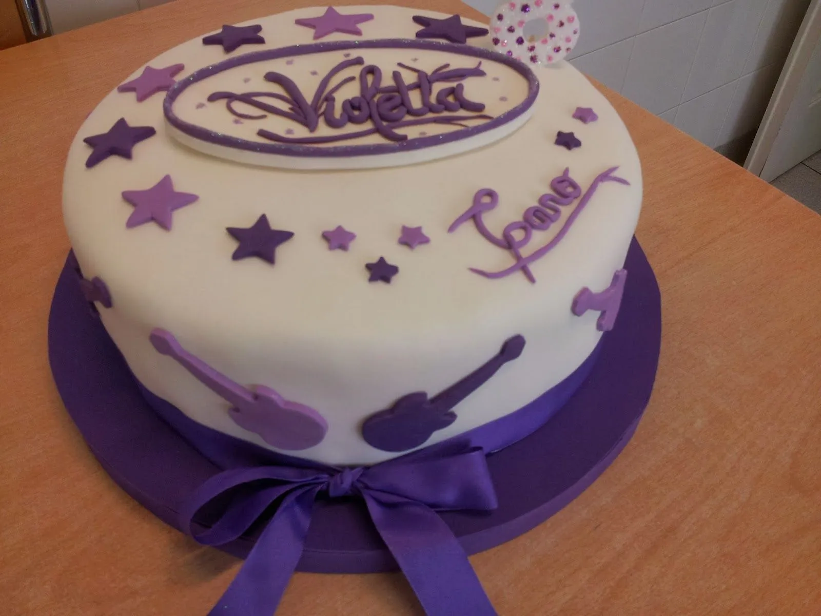 QUIERO ALGO DULCE!: TORTA VIOLETTA