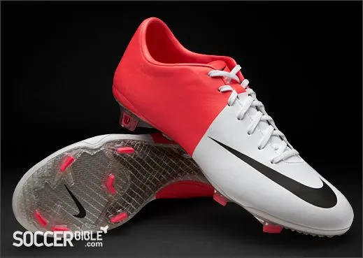 De rabona vale doble: ¡Nuevos botines Nike para la Euro 2012!