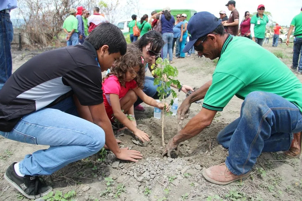 Radio Comunitaria Kabudari 97.7 FM: Ministerio del Ambiente ...