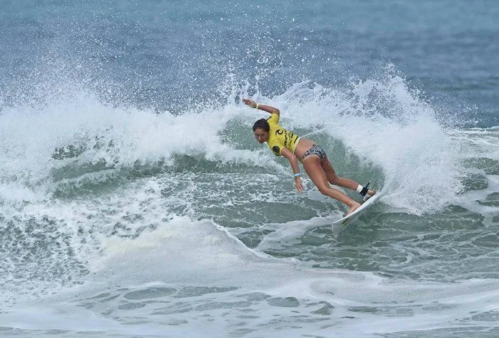 Raiha Ensor (New Zealand) setting her rail and driving th ...