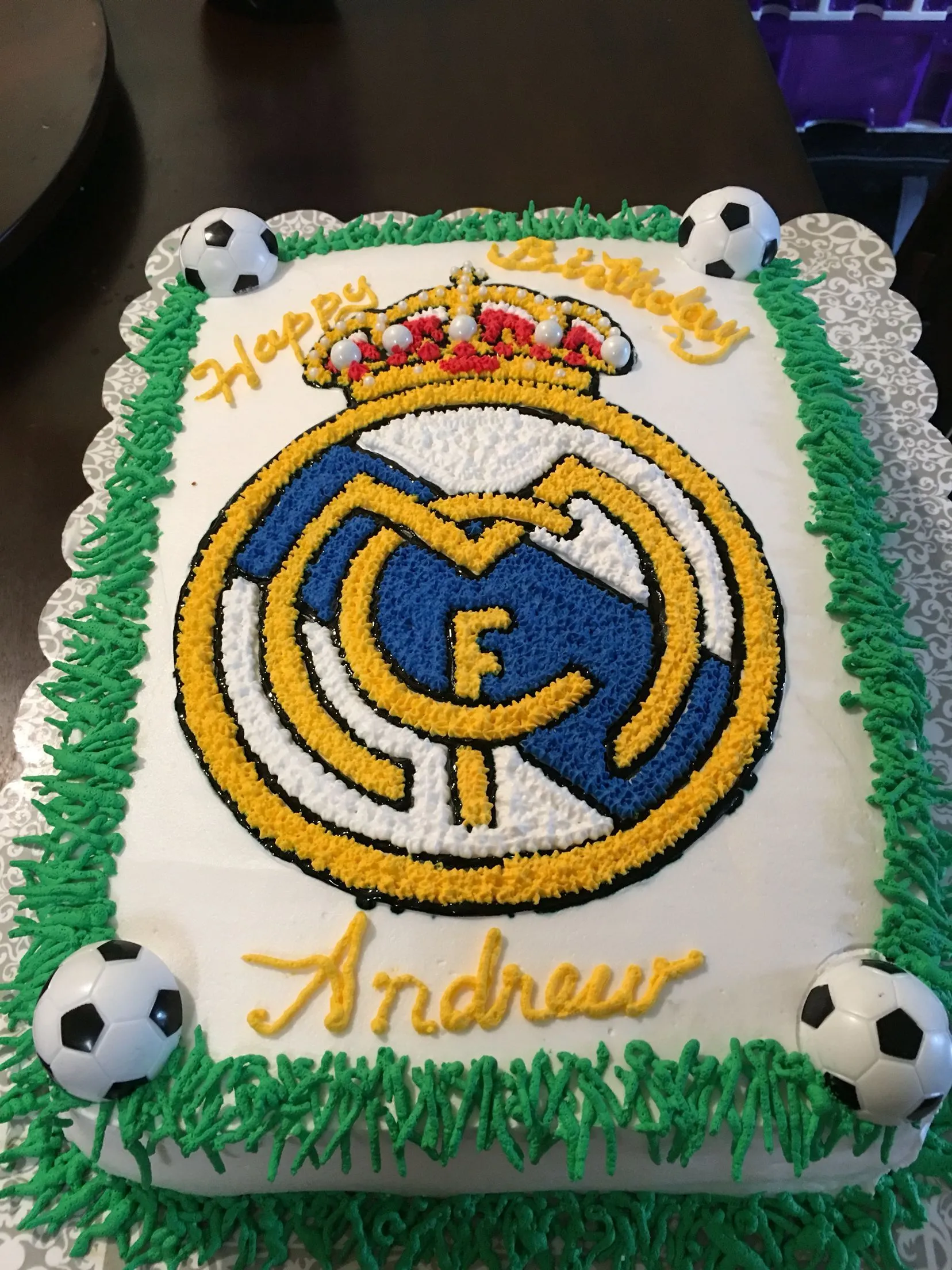 Real Madrid Cake | tortas | Pinterest | Real madrid, Tartas y Madrid