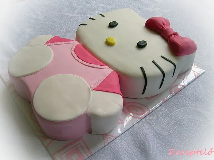 Receptelő: Hello Kitty torta