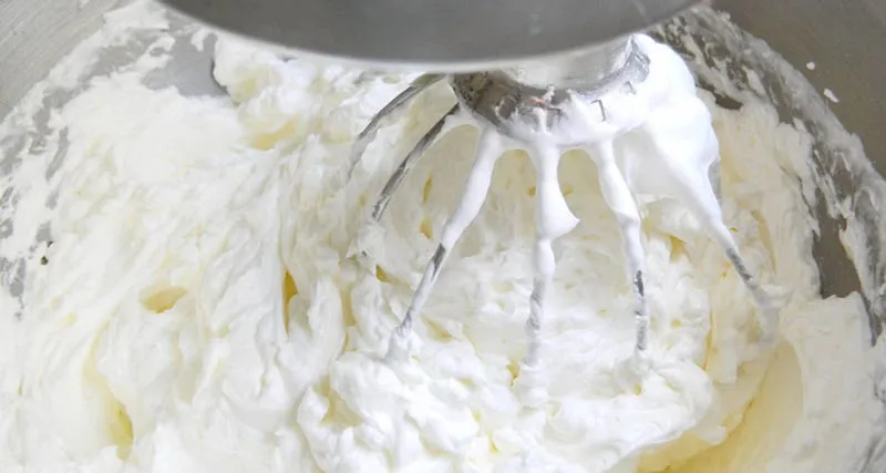 Receta: Crema de Mantequilla a base de Merengue Italiano — Baking ...