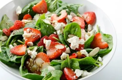 Receta de Ensalada de Espinacas y Fresas