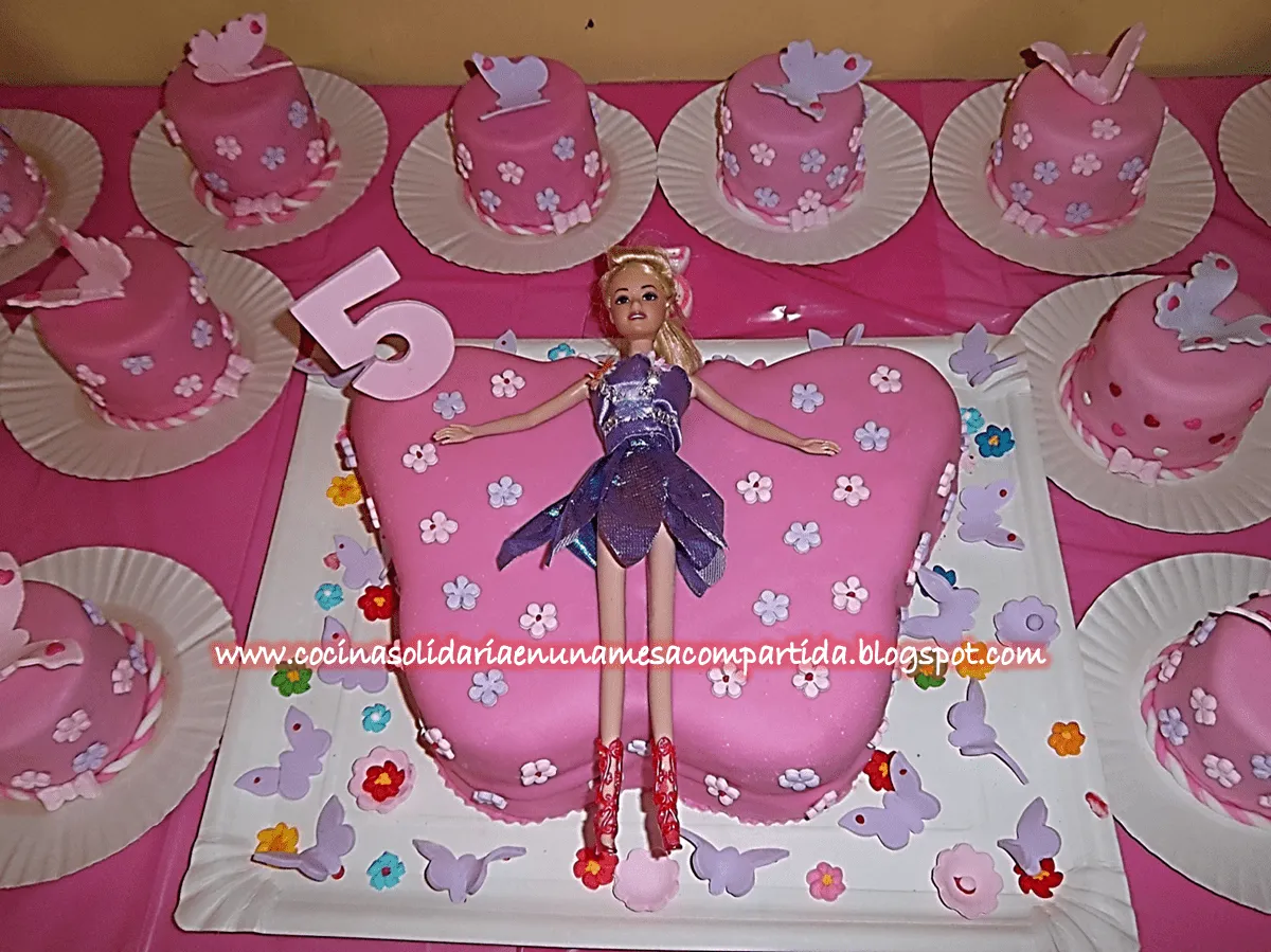 Recetas de una Mesa Compartida.: Pastel Barbie Mariposa.