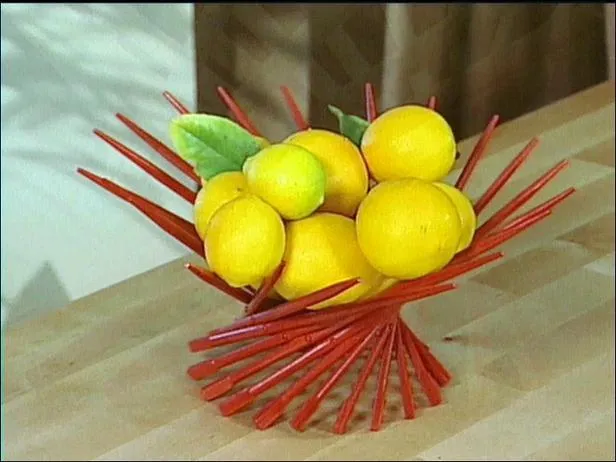 Recicla Inventa: Cómo hacer un frutero con palillos chinos - Tutorial