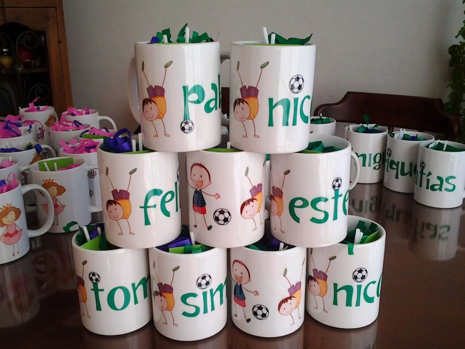 Recordatorios para fiestas infantiles | mugs al instante