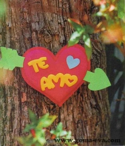 Corazones de fomi para San Valentín - Imagui