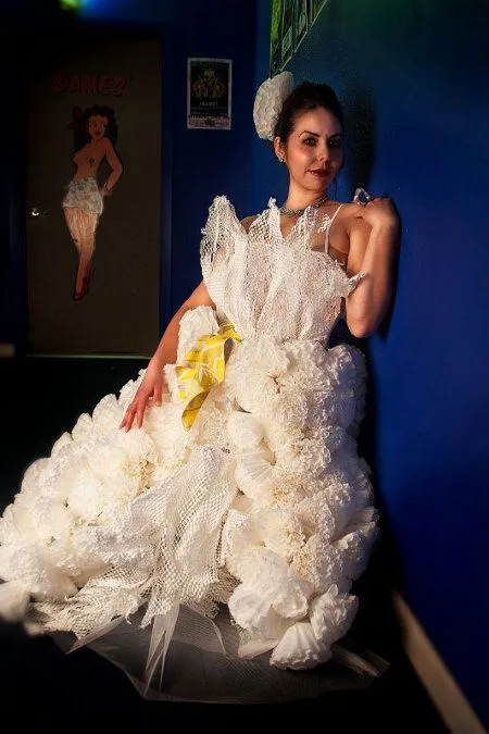 Reiclajeee(:: Vestidos