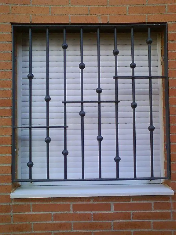 REJAS on Pinterest | Wrought Iron Doors, Screen Doors and Grill Design