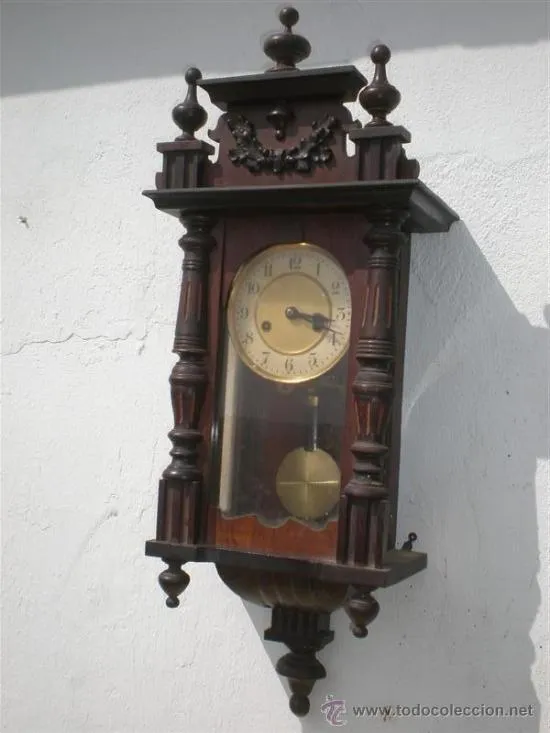 Reloj De Pared Antiguo