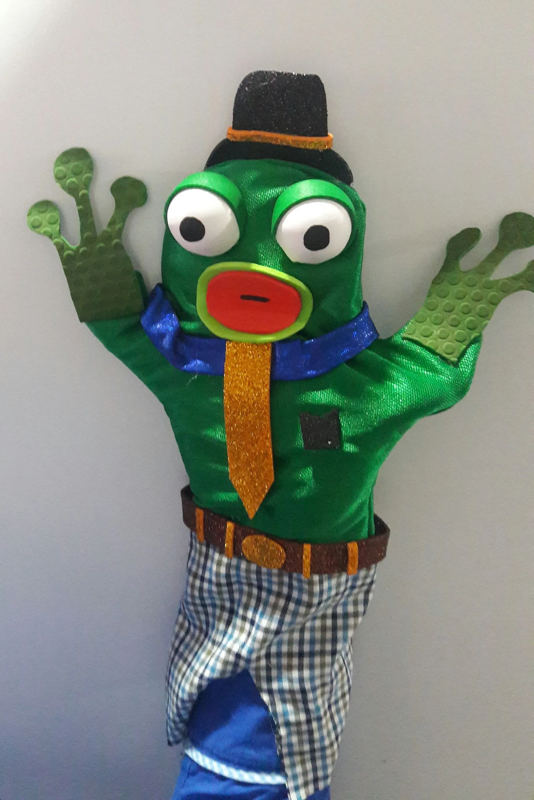 Renacuajo Paseador | Renacuajos, Titeres, Disfrases