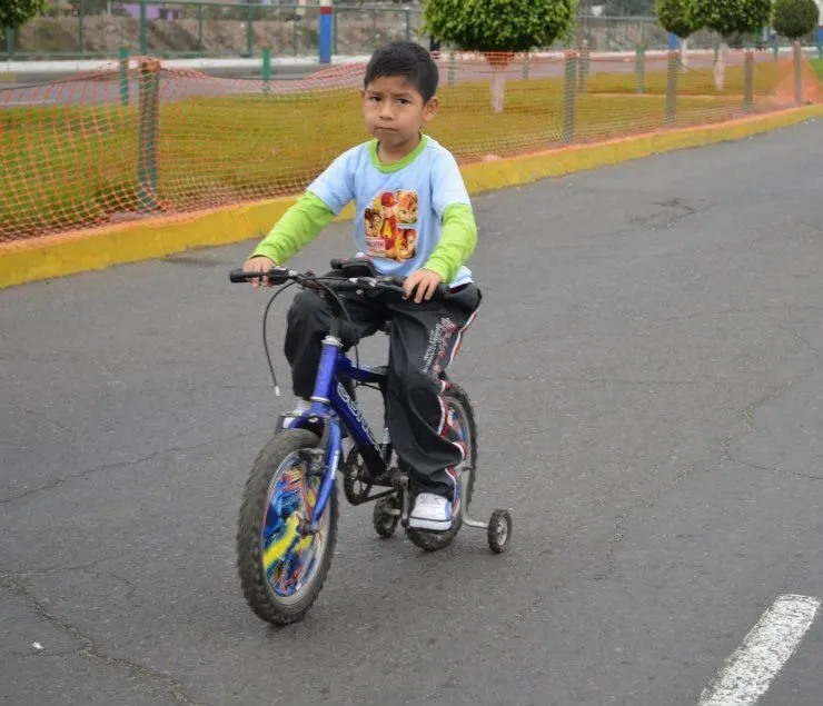 el reportero vecinal": CICLOVÍA RECREATIVA EN CARMEN DE LA LEGUA