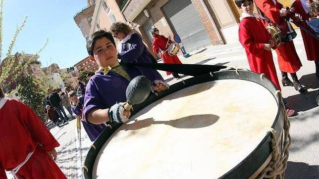 Retrasan el cambio de hora para estar 104 horas seguidas tocando ...