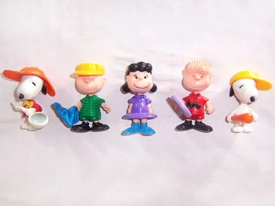 Retrotoys: FIGURAS ARMABLES DE SNOOPY