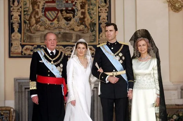 Los Reyes de España junto a el Príncipe Felipe y doña Letizia el ...