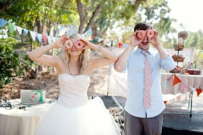 Riquísimo: Deliciosas donas para la mesa de postres de tu boda