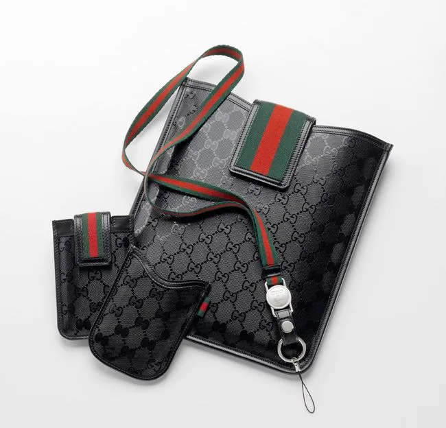 Ropa: 500 by Gucci