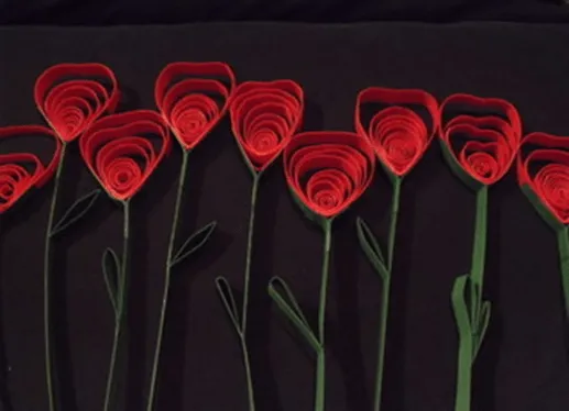 Rosas de cartulina para Sant Jordi | Manualidades ...