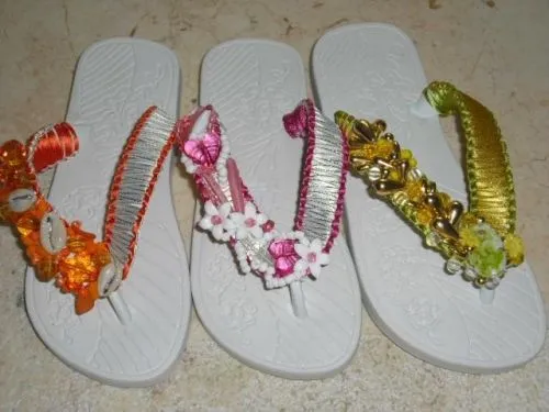 Novedades en chanclas decoradas - Imagui