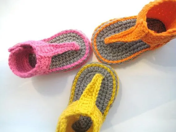 Sandalias tejidas a crochet para bebé - Imagui