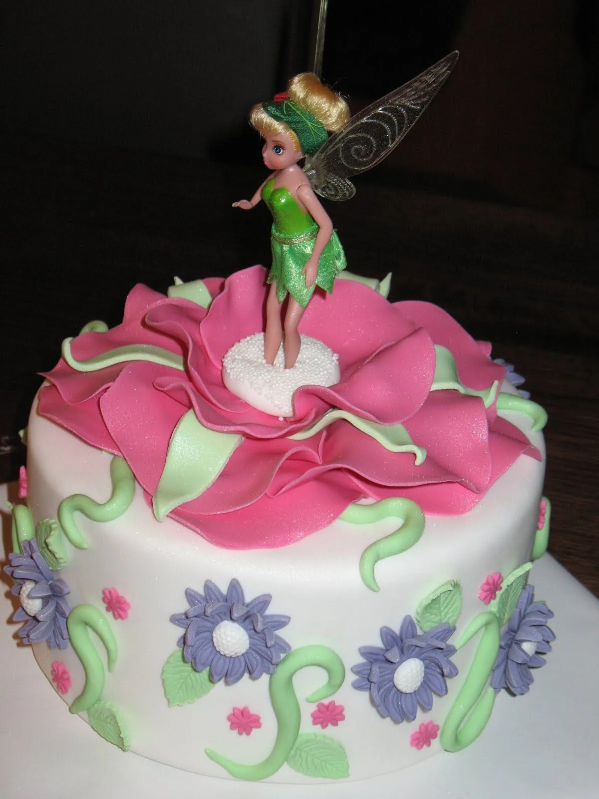 Sandy's Cakes: Tinkerbell Cake