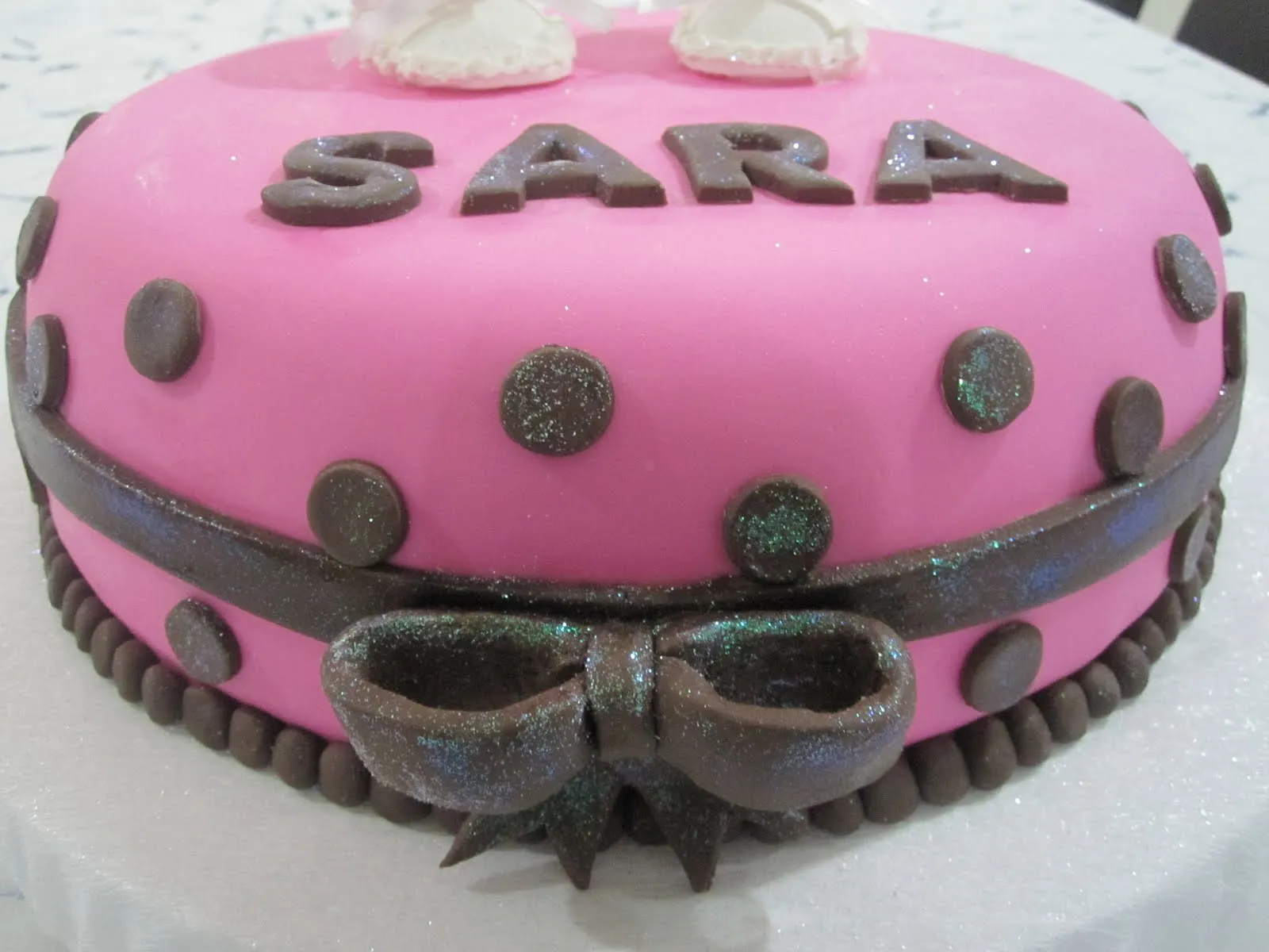 Sarai Dupuy by Dupuy Patisserie: Torta para Baby Shower de niña