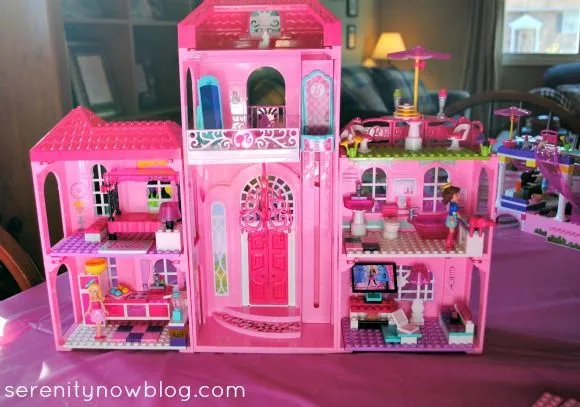 Serenity Now: Mega Bloks Barbie Play Date {and Girls' Toy Review