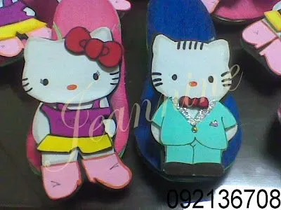 show room: HELLO KITTY Y SU NOVIO