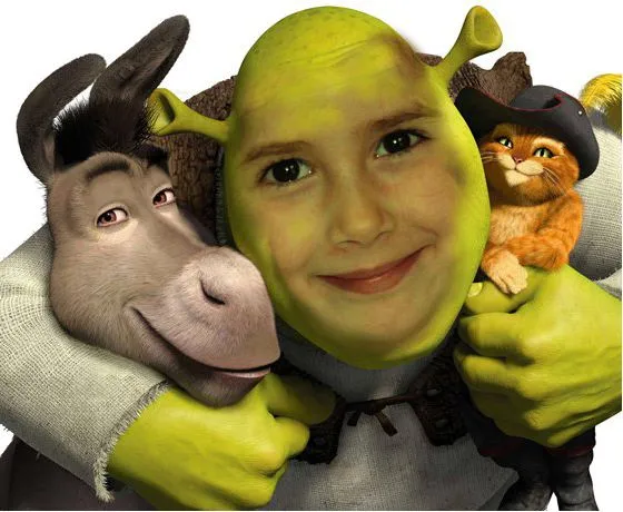 Shrek en un Fotomontaje junto a Asno y el Gato con botas