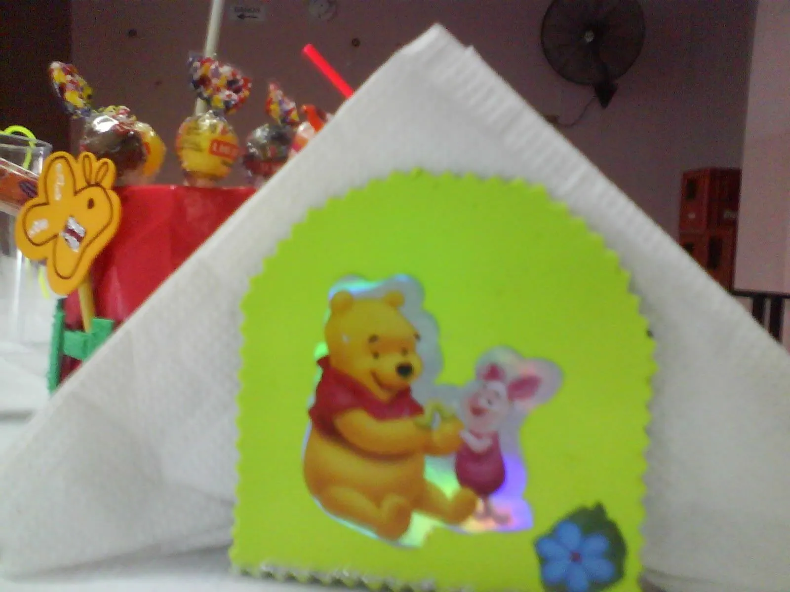 simple------------: cotillon Winnie Pooh