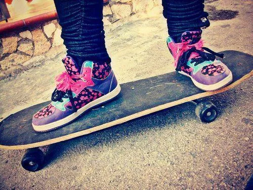 Skate girl love - Imagui