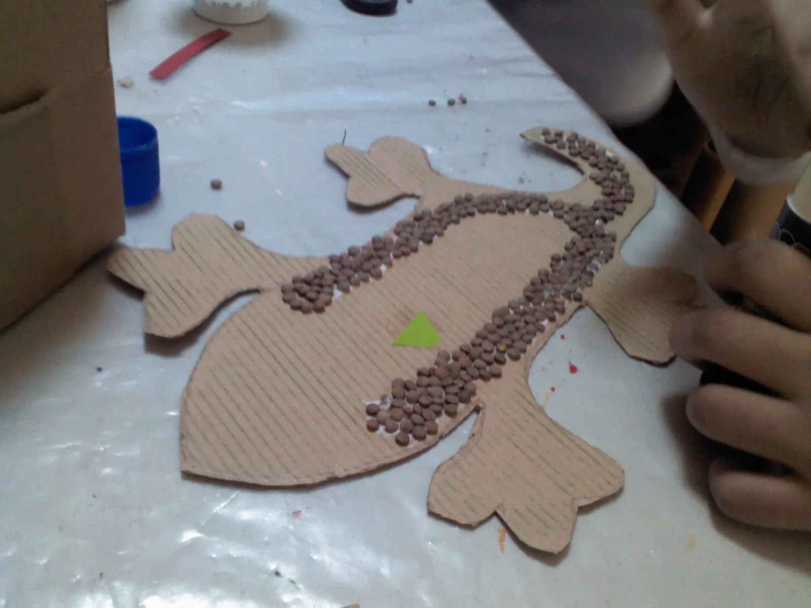 Sneaky: Lagartijas para el pomo de la puerta