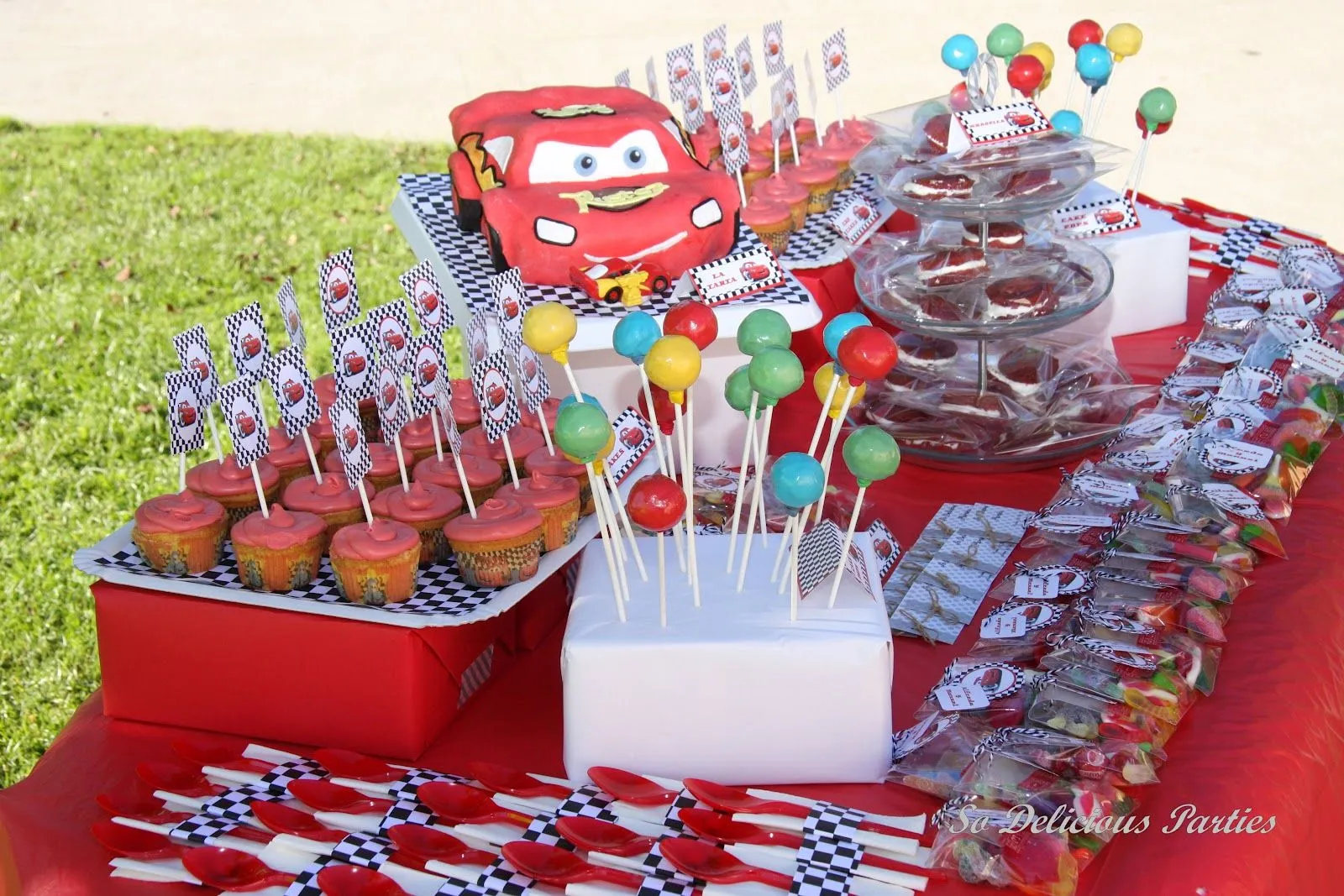 SO DELICIOUS PARTIES: CUMPLEAÑOS CARS, DE DISNEY